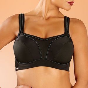 Chantelle Sport Bra Black 30D NWT